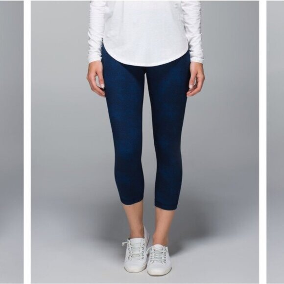 Lululemon Wunder Under Crop II *Print (Roll Down) - S - Picture 3 of 10
